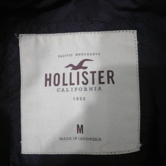Brown Hollister jacket - Picture 8 of 16